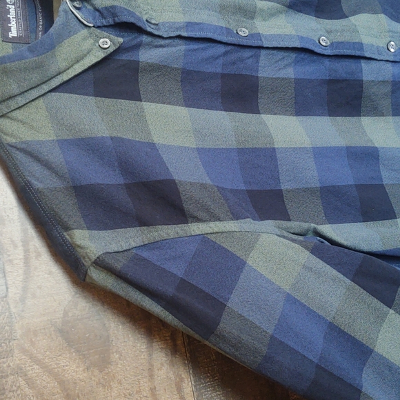 Timberland Plaid 100% Organic Cotton Blue , Green,Black Long Sleeve Button up M - Picture 3 of 15